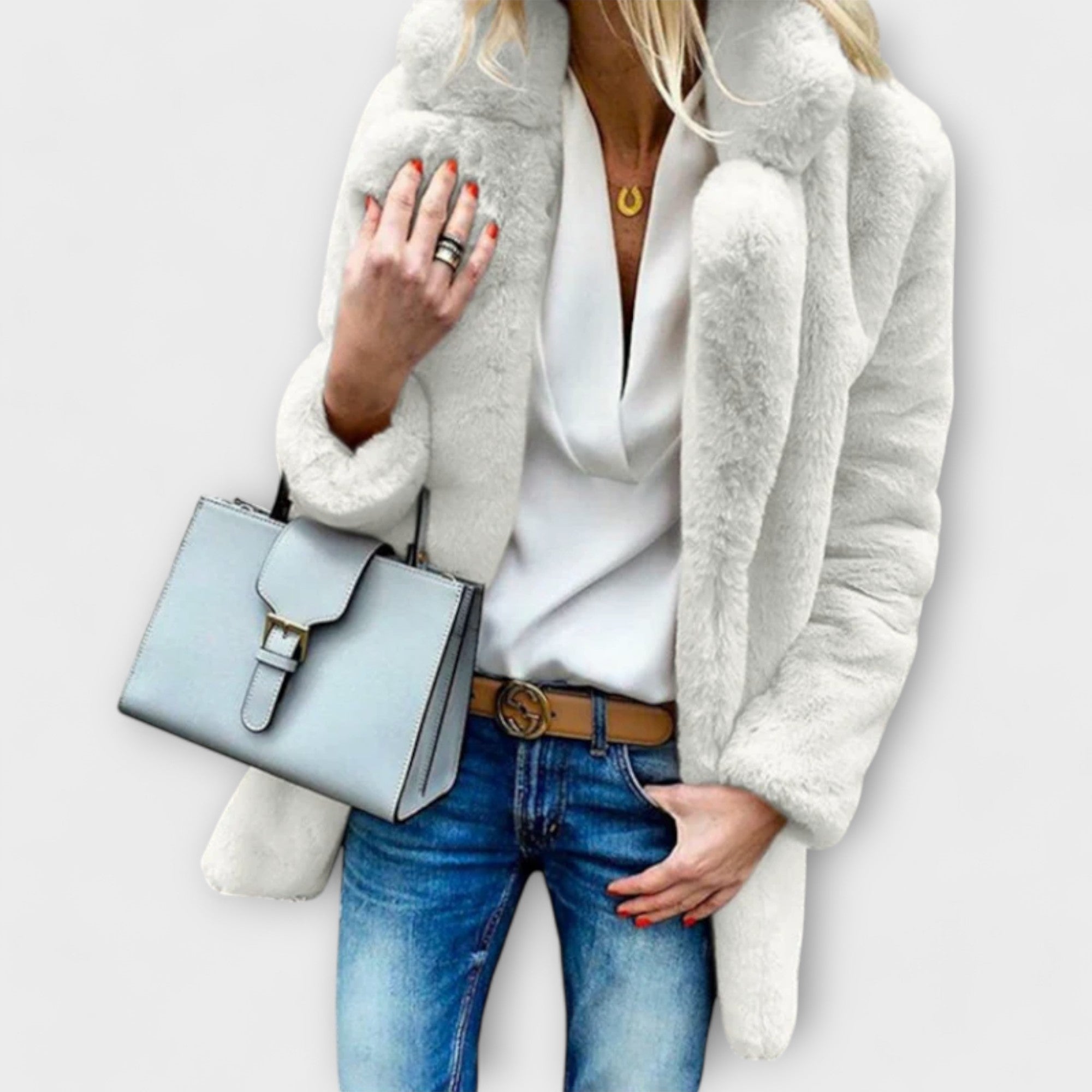 Luna – Warm and Fluffy Winter Coat