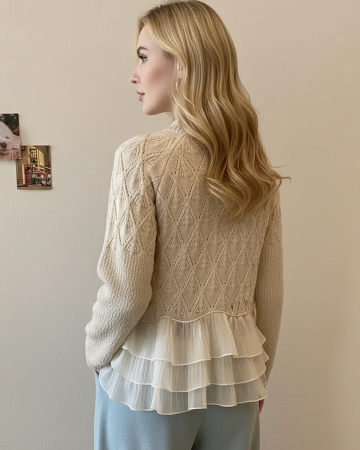 LUCINDA™ | Pull à volants délicats