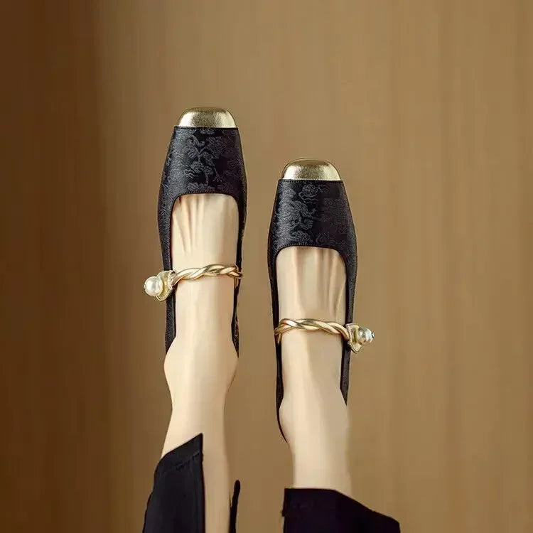 Clara │ Chaussures Mary Jane perlées